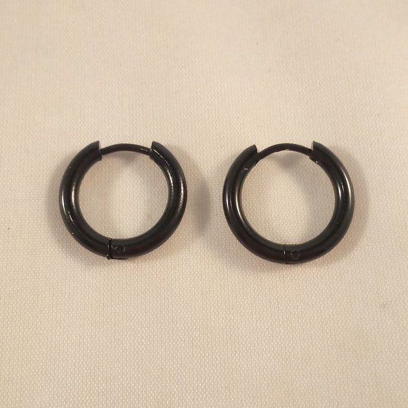 Women's Black Stainless Steel Smooth Hoop Earrings 17mm Party Gift - Picture 2 of 3
